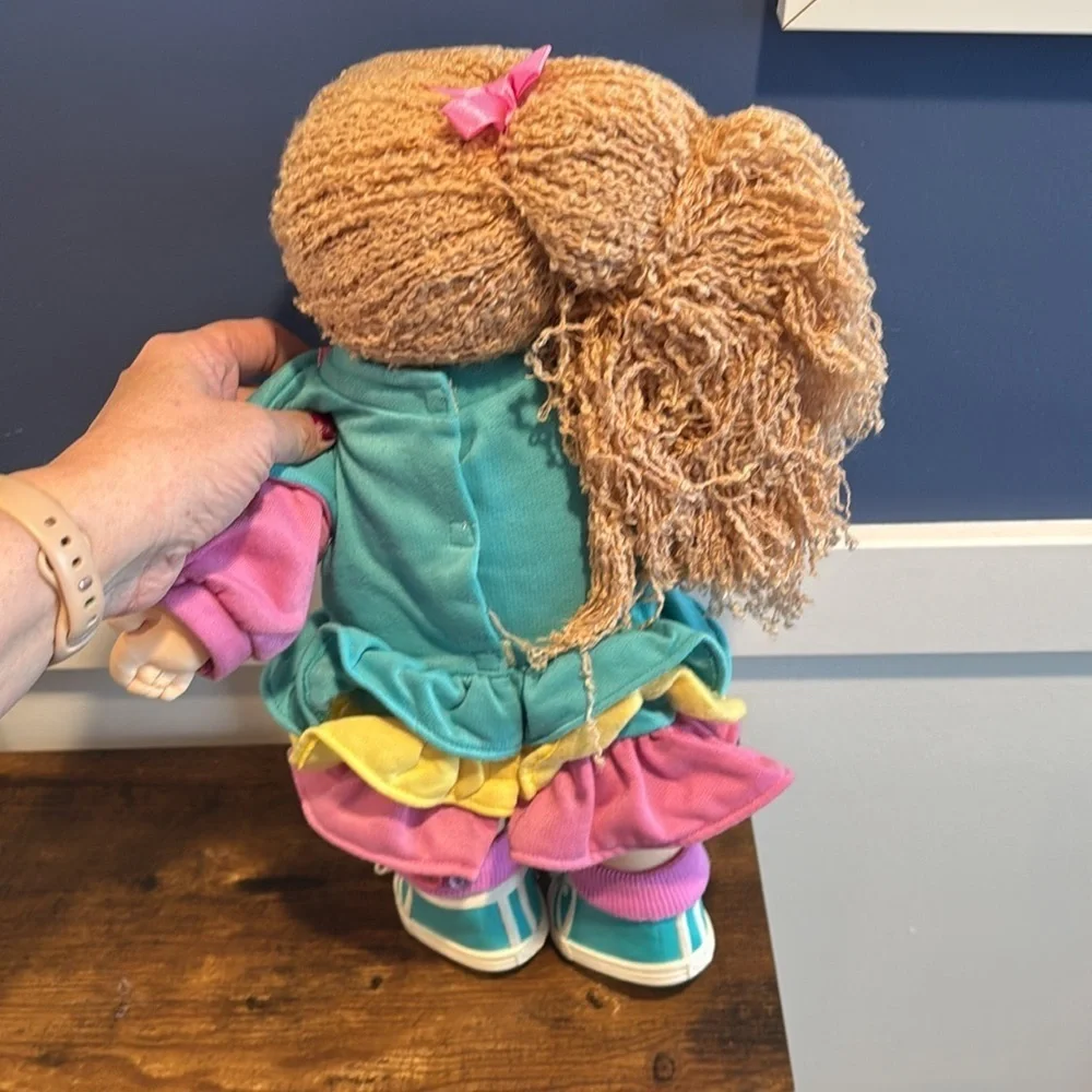 Rare - Cabbage Patch Designer line 1989 - like new condition- coleco